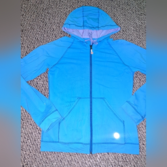 Vintage Lululemon Zipup - Picture 2 of 3